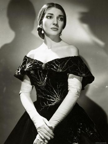Maria_Callas_(La_Traviata)_2.JPG