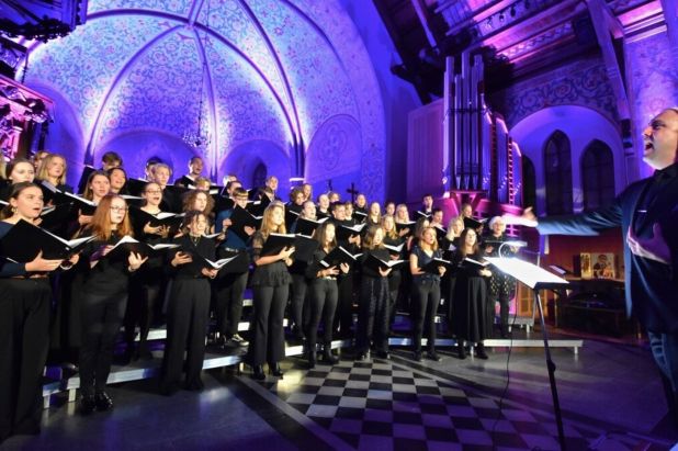 a.jpg