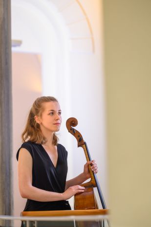 Cello2.jpg