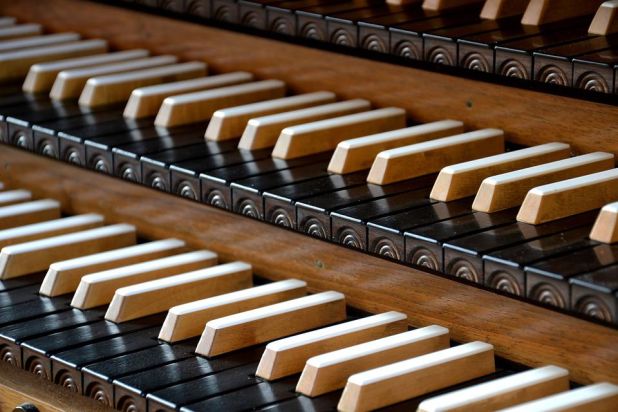 orgel.jpg