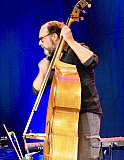 Johannes Huth am Bass - Großes „Kleines Jazz-Festival“ in Lübeck