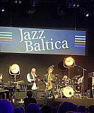 Simon Oslender und Band in der Kulturwerft Gollan