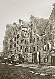 "Auto-Haus Salzspeicher", Garagen und Reparaturwerkstatt, Schulze und Oltmanns GmbH, Foto von 1930, unbek. Fotograf. - Kunsttankstelle - Historie und Zukunft