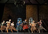 Alexey Irmatov (James), Ensemble - „La Sylphide“ im Theater Lübeck