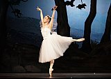 Emma Lucibello (Die Sylphide) - „La Sylphide“ im Theater Lübeck