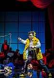 Juraj Hollý (Tamino),
Johan Hyunbong Choi (Papageno) - Theater Lübeck: Ein wirrer Traum oder Die wundersame Magie der „Zauberflöte“