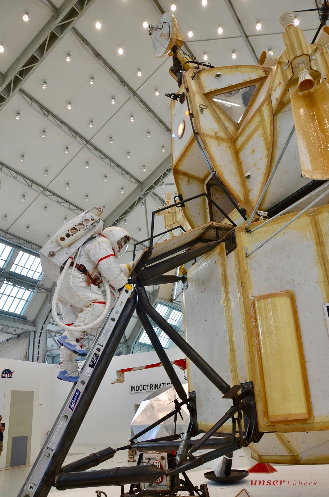 Tom Sachs: Space Program in den Deichtorhallen Hamburg